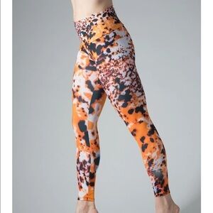 Abstract Apparel Recycled Fabric Sustainable Earth FriendlyStretchy leggings 1X